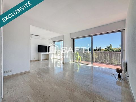 Grasse : Appartement T4 dernier étage + garage et cave.