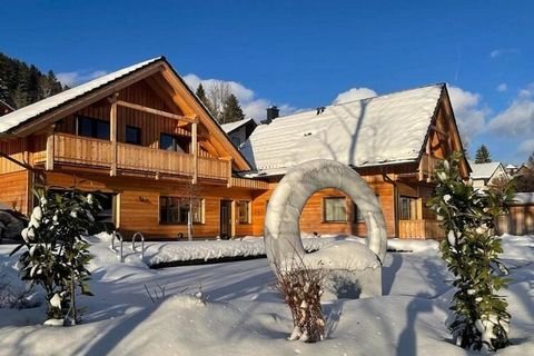 This modern apartment is located on the 1st floor of a beautiful chalet in Tauplitz / Bad Mitterndorf in Styria and has an open bedroom with access to a wooden terrace with a great view, a living area with a fully equipped kitchen, a solid wood dinin...