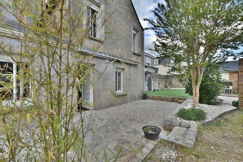 Dpt Maine et Loire (49), à vendre SEICHES SUR LE LOIR maison TERRAIN 330M²