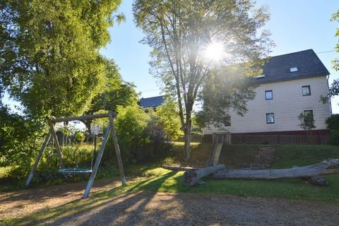 This 1-bedroom apartment is centrally located in the quiet Eifel village of Meisburg. Here, a family of 4 with children can enjoy the countryside and relax in the shared terrace and shared garden. The explorers are in the right place. The medieval to...