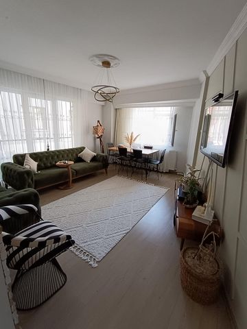Flat for Sale in a Central Location in Beyoğlu Hasköy Beach is a 2-minute walk away, bus stops, bazaar and market are a 2-minute walk away. It is 10 Minutes Walking Distance to Metrobus and in a Central Location. It is also 10 minutes away from Taksi...