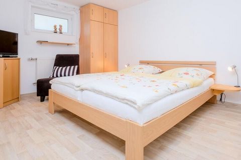 Comfortable holiday apartments in a quiet location in the small town of Badenhausen, just a few kilometers from Osterode. In the well-maintained garden with terrace and cozy outdoor seating, you can relax after a hike or excursion with a glass of win...