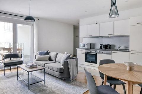 Für Aufenthalte, die länger als 1 Monat dauern, bieten wir individuelle Preise an. Bitte kontaktieren Sie uns für ein genaues Angebot! Entdecken Sie das Beste von Wien, mit dieser Zweizimmerwohnung im 15. Bezirk - Rudolfsheim-Fünfhaus mit Balkonblick...