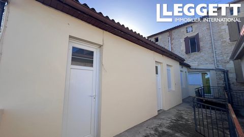 A25625BE47 - Treat yourself to a property in a small town in south-west France, in Fumel (47500). The proximity to all the town's shops and services (butchers/supermarket/pharmacies/bakeries/bar/insurance/ hairdressers/school/bank/mechanic, very larg...