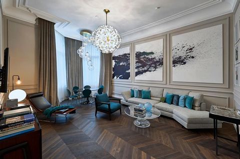 This luxurious 105 m² apartment is located right next to the immediate area of the centre of Vienna, the 1st district. It consists of a spacious living room with dining area, a fully equipped kitchen, two bedrooms, two bathrooms with two showers and ...