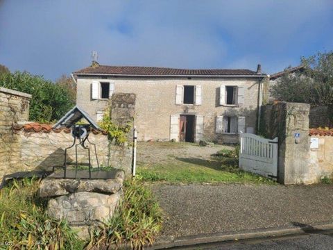 Old five-bedroom house in a village five minutes from Ruffec. The house has a lot of potential but needs a good general refresh; it is nevertheless immediately habitable. A pretty courtyard and garden complete the setting. Ground floor -Dining room (...
