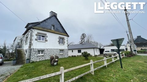 A26826CCU22 - Perfect Family Home with Potential Situated just minutes away from the bustling town of Merdrignac, and a mere 45-minute drive from Rennes and the picturesque coast within an hour, this property offers the ideal blend of convenience and...
