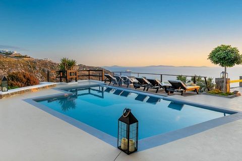 Villa Nirvana - Sehen Sie sich diese wirklich beeindruckende kykladische Villa von Mykonos an, die sich in der aufstrebendsten Gegend, Houlakia, befindet. Nur 10 Autominuten vom Strand von Agios Stefanos und 5 Minuten vom Strand von Houlakia entfernt...