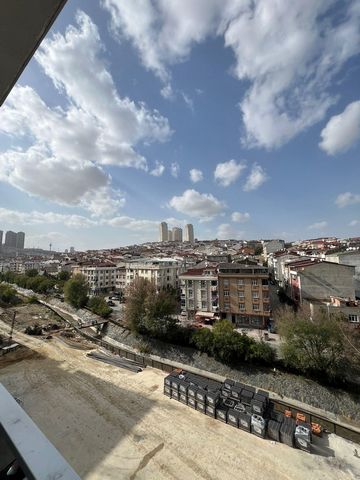 1+1 Wohnung zum Verkauf in Esenyurt Site Das Esenyurt Project bietet ein neues Leben in Istanbul. Das Gebäude, das seinen Platz unter den Wohnprojekten in Esenyurt einnimmt, verfügt über 425 Wohnungsoptionen. Das Projekt, für das der einzige Umweltve...