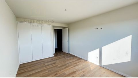 Brickbox - Appartements de 3 chambres à vendre à Vilar de Andorinho - Vila Nova de Gaia - Porto. Vous rêvez de vivre dans le centre urbain, avec tranquillité et accès facile ? Nous vous présentons un développement avec 12 appartements de 3 chambres, ...