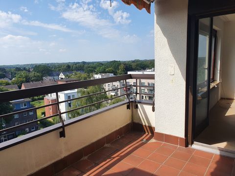 Das Penthouse Appartement in Hamburg/Norderstedt mit wunderschönem Ausblick ist ruhig und zentral gelegen. Ein großer Pluspunkt ist nicht nur die Nähe zum Hamburger Flughafen (11 Min. 7km), sondern auch das hinter dem Gebäude gelegene Einkaufszentrum...