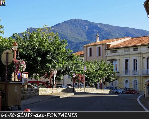 En Exclusivité ! Opportunité Exceptionnelle : Immeuble Récent en Coeur de Ville avec 4 Appartements récents et Parkings Privés Vous recherchez un investissement immobilier stratégique au coeur du village ? Ne cherchez plus ! Nous sommes ravis de vous...