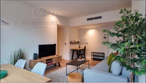 2 bedroom flat with terrace and garage for rent/rent Rua de Santos Pousada with bills included - Porto MINIMUM 1 MONTH MAXIMUM UNTIL END OF MARCH. Apartment with two bedrooms and two full bathrooms, located on Floor 0 of a new building, with garage a...