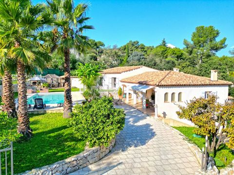 Discover this stunning Proveníçal villa located in a residential area, perfect for those seeking tranquility. You'll be charmed by its bright living room, which opens onto a lovely terrace overlooking a pleasant pool area, ideal for relaxation. You'l...