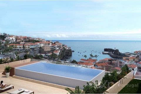 Looking for a new apartment in Ilha da Madeira – Câmara de Lobos? Our new luxury apartment is the perfect choice for you! Magnificent building with 31 apartments, construction already started. Experience and guaranteed quality.  With modern finishes,...