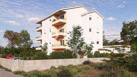 Location: Primorsko-goranska županija, Viškovo, Viškovo. RIJEKA; VIŠKOVO - excellent 3-bedroom + living room apartment in a new building We are selling this excellent 3-bedroom + living room apartment in a new building from a well-known investor in a...