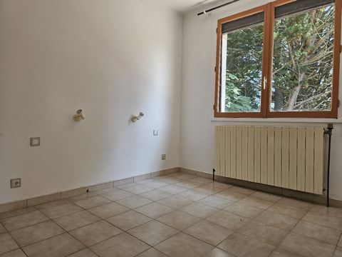 photo no. 10
