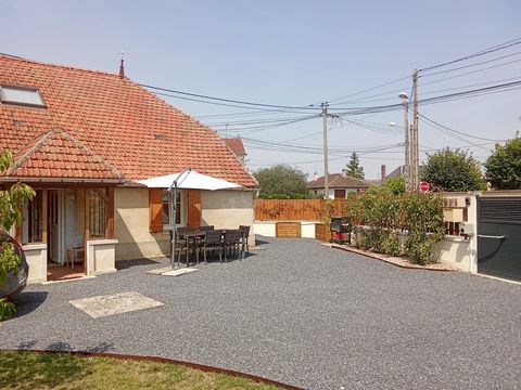 L'Agence Sacclo VITAVI vous propose une maison idéal pour un jeune couple. Ancienne ferme réhabilité en maison de 102m2 à Saint André les Vergers, beau confort comprenant, deux accès entrée, beau séjour avec accès sur une jolie cave ouvert sur cuisin...