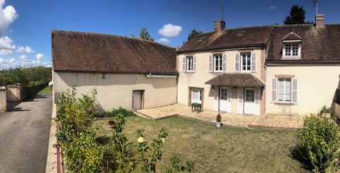 Maison de village avec terrain très agréable, en impasse