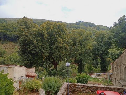 À LOUER – MAISON MEUBLÉE INDIVIDUELLE – FERRALS-LES-MONTAGNES 34210