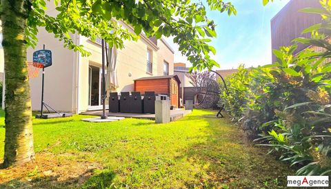 VILLA 3 PIECES DANS L'ECO QUARTIER LES BAYONNES A HERBLAY