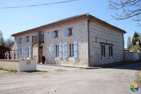 An impressive manor house located in the heart of the Brulhois countryside in a very small hamlet of 3 houses. The house has been beautifully maintained with 4 luxury bedrooms, all with ensuite bathrooms, a fully equipped kitchen with access to a sou...