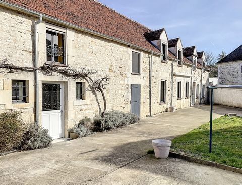 Dpt Yonne (89), à vendre secteur Escamps longère de 8 pièces avec 4 Chambres dont 1 de plain-pied sur cour fermée