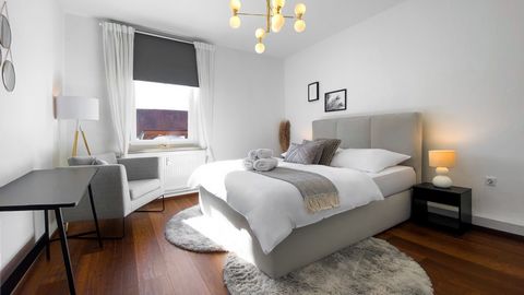 Our newly renovated MILPAU Buer3 apartment is perfect for 2-3 people and features high quality and modern furnishings. → high quality queen size box spring bed (160 x 200 cm). → comfortable sofa bed for a 3rd guest. → 24/7 automatic check-in → fresh ...
