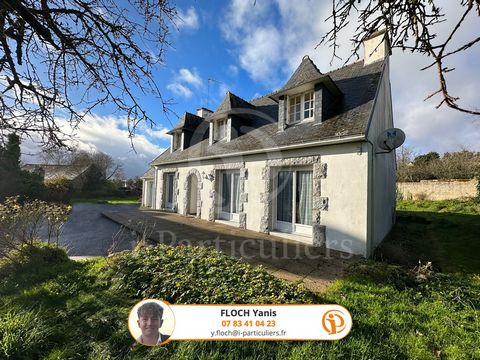 In the heart of Brittany, nestled near the market town of Spezet, this detached house of 117 m2 embodies a perfect balance between elegance and functionality. You will appreciate the immediate proximity of shops and amenities, as well as the beautifu...