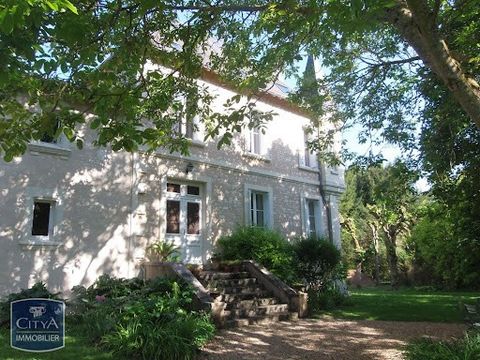 Located near Richelieu, in a village known for its Saint-Georges collegiate church, CITYA PLANCHON offers for sale a very important religious building in medieval times. Find this magnificent property from the 13th and 19th century, completely restor...