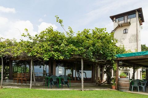 Located in Verbania, this cosy 1-bedroom farmhouse can accommodate 4 people. Ideal for small groups, guests can enjoy a lovely mountain view from the balcony and access free WiFi at this pet-friendly property. If you wish to enjoy a meal from the loc...