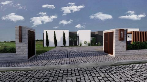 Located north of Via do Infante (A22), a few minutes from the historic and quiet town of Silves, this development was designed to take advantage of the topography of the land, the fantastic and wonderful views of the Monchique mountains. The fantasti...