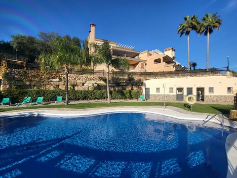 SUPERB CORNER TOWNHOUSE SITUATED IN THE MUCH SOUGHT AFTER EL VICARIO COMPLEX WHICH IS NESTLED IN THE STUNNING LA MAIRENA DEVELOPMENT IN THE OJEN COUTRYSIDE. ENJOYING FANTASTIC PANORAMIC VIEWS FROM THE IDYLLIC LOCATION, THIS LUXURY PROPERTY IS ONLY A ...