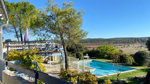 Prix :725000 000 euros Les honoraires sont à la charge du vendeur. HÉRAULT 34150 à LA BOISSIERE venez découvrir cette belle maison de 5 chambres dont une parentale de 171m² sur 2000m² de terrain paysagé avec piscine. Bel espace de vie avec coin cuisi...