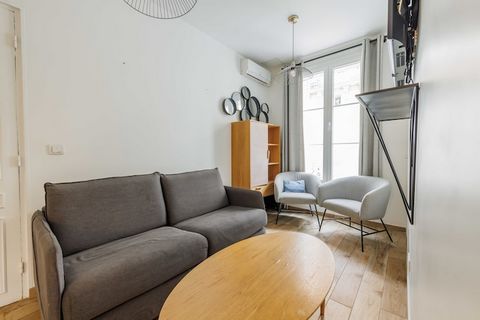 Dompel uzelf onder in de Parijse levensstijl met dit charmante, volledig uitgeruste appartement in het hart van de stad. Met zijn moderne voorzieningen en gezellige ambiance is het het perfecte thuis ver van huis voor uw volgende uitstapje De locatie...