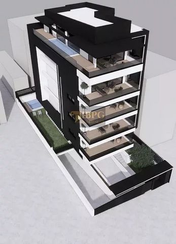 In Ano Glyfada bietet eine elegante Penthouse-Wohnung von 180 m² unvergleichlichen Komfort und Luxus. Die Wohnung verfügt über vier geräumige Schlafzimmer und drei Badezimmer, ideal für einen komfortablen Aufenthalt. Der einzigartige Blick auf den Po...