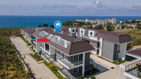 LUXE APPARTEMENT TE KOOP – INCEKUM, ALANYA De mogelijkheid om het huis van uw dromen te bezitten met zijn unieke locatie en luxe uitrusting! Gelegen in Incekum, een van de populaire wijken van Alanya, wacht dit 4+1 appartement dat is ontworpen om aan...