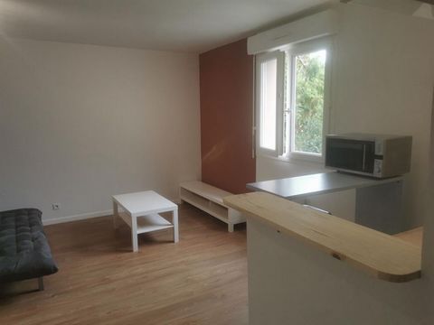 APPARTEMENT REFAIT A NEUF DE 29 M² AUX PORTES DE SAINT MALO PRIX 138000E DONT 6,15% CHARGE ACQUEREUR SOIT 130000EUROS NET VENDEUR DPE// D EFFECTUE LE 13/12/2021 GES B MONTANT MOYEN ESTIM2 DES DEPENSES ANNUELLES D ENERGIE POUR UN USAGE STANDART ETABLI...