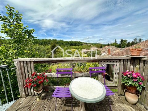 In a charming village in the Aude countryside, bordering the Ariège and very close to Lake Montbel, I invite you to discover this beautiful building that offers a lovely base with a garden. The house, in its first part, is composed on the ground floo...