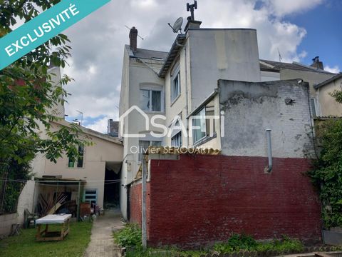 Située à Saint-Quentin (02100), cette maison bénéficie d'un emplacement idéal à proximité des commodités locales. La région offre un cadre de vie paisible et agréable, avec ses espaces verts et ses infrastructures faciliteront le quotidien de ses hab...