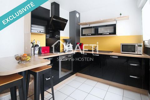 En exclusivité Sandrine Hostein de Safti vous présente: Situé à Hussigny-Godbrange, ce bel appartement de 79m2 bénéficie d'un emplacement paisible avec des espaces verts et des commodités à proximité telles que des commerces et des écoles, idéal pour...