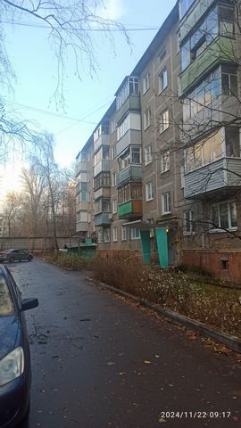 Арт. 83452584 Лучшая цена в городе! Сдаётся на длительный срок славянской семье трёхкомнатная квартира в тихом дворе. но при этом в двух минутах от центральной улицы г. Жуковского, недалеко от ст. Ильинская МЦД-3. До метро Котельники ходят автобусы. ...