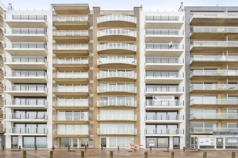 Diese geräumige Wohnung an der Strandpromenade von Blankenberge bietet den perfekten Rahmen für einen erholsamen Urlaub. Die offene Küche ist mit allen modernen Annehmlichkeiten ausgestattet, die Sie für einen stressfreien Aufenthalt benötigen. Die W...