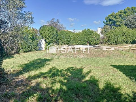 Terrain env. 400m², LIBRE DE CONSTRUCTEUR
