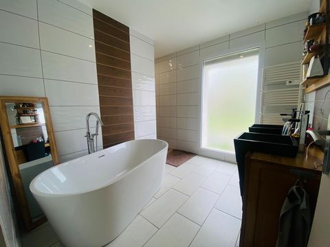 photo no. 10