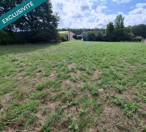 Terrain constructible plat - 970m²