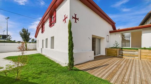 Maison familliale - place Lamothe