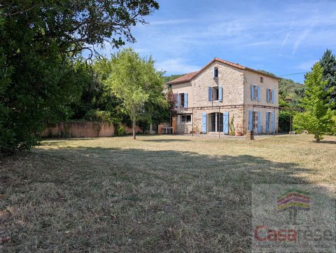 Belle Maison de caractère en pierre a 15 km de Saint Cirq Lapopie