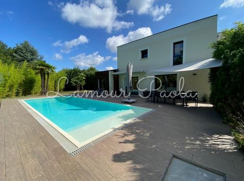 Magnifique maison d'architecte avec piscine à débordement