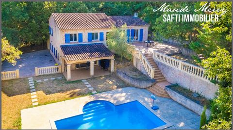 Charmante villa - deux logements indépendants - villa principale 4 chambres - appartement indépendant 2 chambres - piscine - garage - terrain d'environ 1700 m2 - idéal locatif ou famille/amis